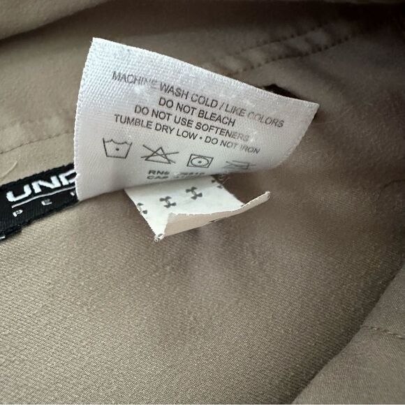 Under Armour Performance Khaki Polyester Golf Pants Men’s Size 34R - Picture 6 of 8